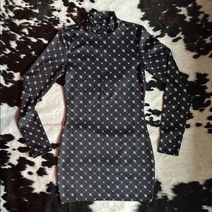 Y2K Divided by H&M Black and White Patterned Bodycon Long Sleeve Mini Dress